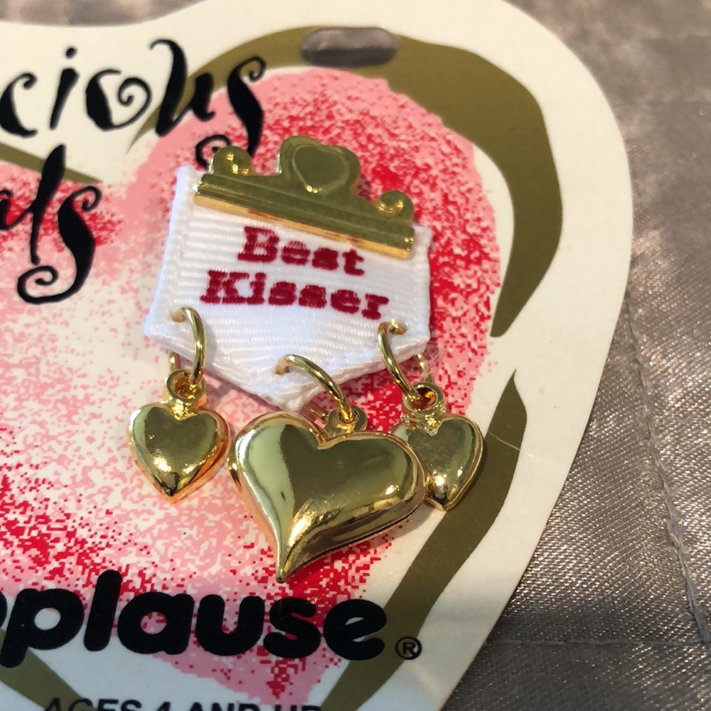 NWT “Best Kisser” novelty pin